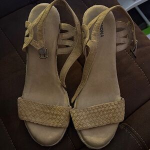 Sonoma Women's Woven Strap Sandals - Tan